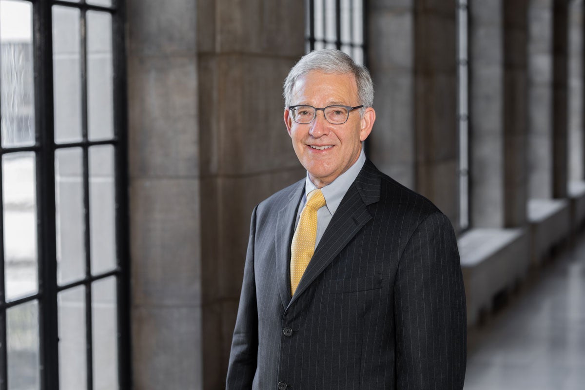 Robert Evnen Headshot